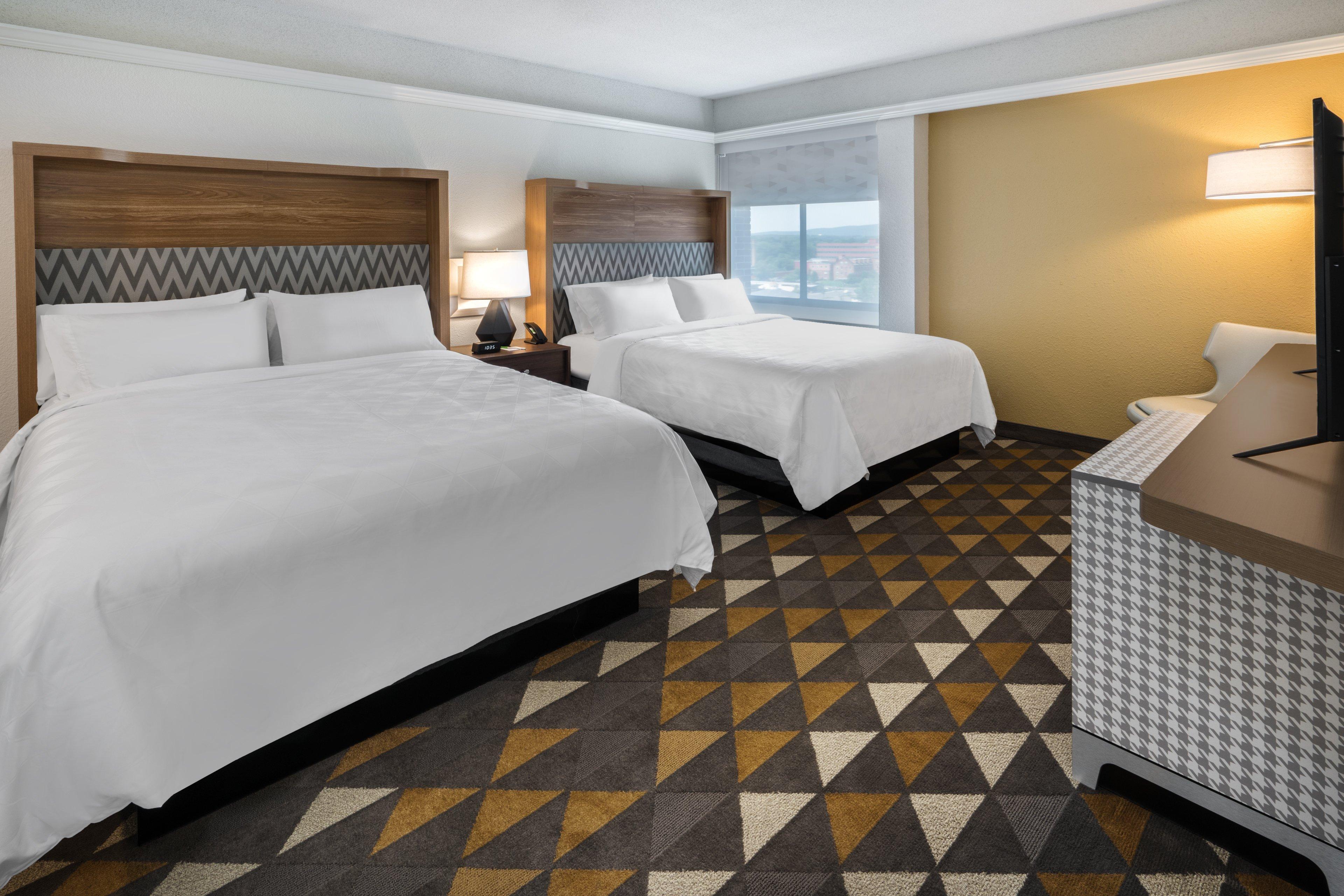 Holiday Inn & Suites Pittsfield-Berkshires By Ihg Eksteriør billede