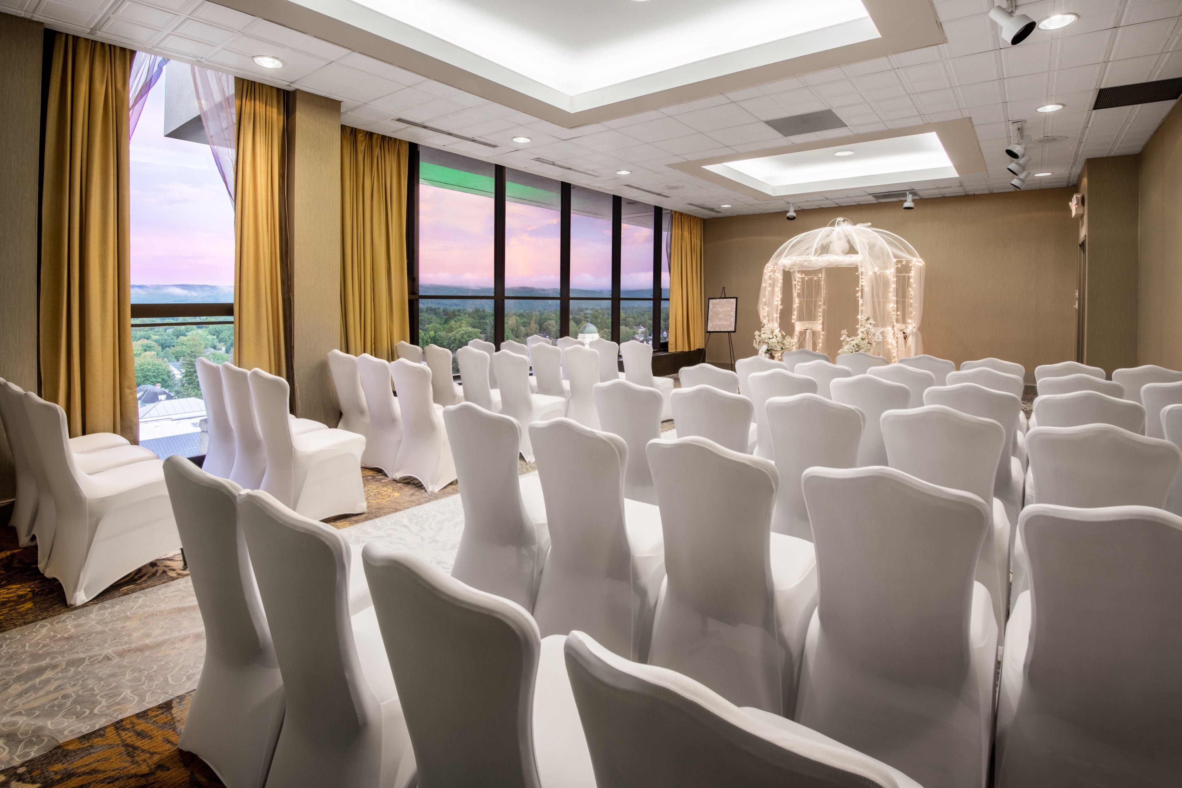 Holiday Inn & Suites Pittsfield-Berkshires By Ihg Eksteriør billede
